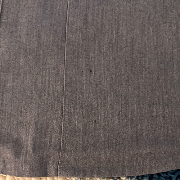 Gray V-Neck Scrub set - Picture 3 of 5